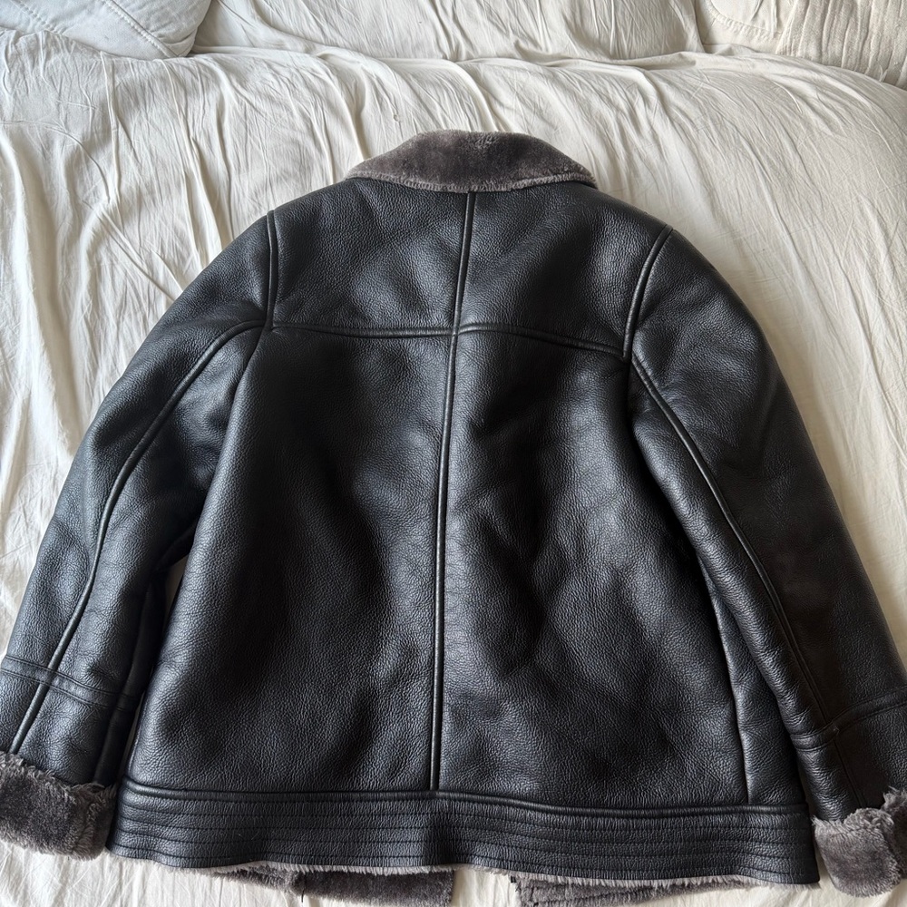 Black Leather Jacket with Fur Collar - Picture 4 of 4